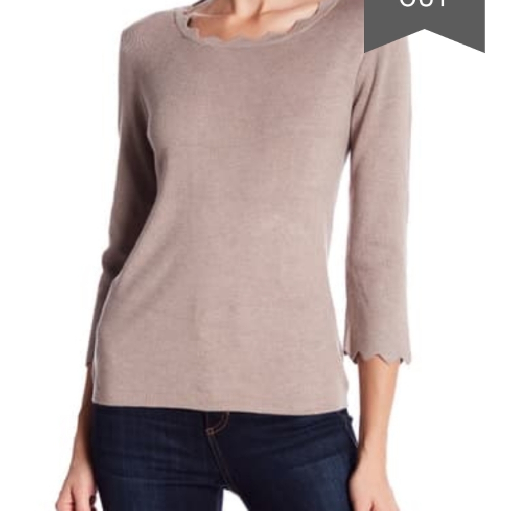 Scallop 3/4 length Sweater